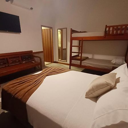 Suites Estou De Ferias Парати Экстерьер фото